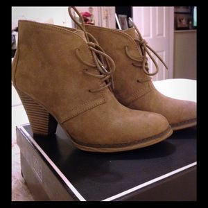 COPY - MIA ankle lace up boots, size 6.5